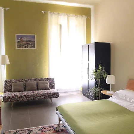 Metropolis Guest house